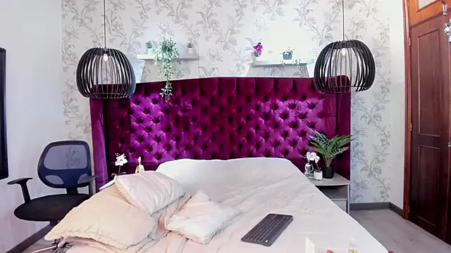 Gabriell ramirez online show from 03.11.25