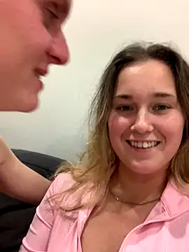 Snapshot of alisanikita chatting on 09.12.25 alisanikita online show from 09.12.25