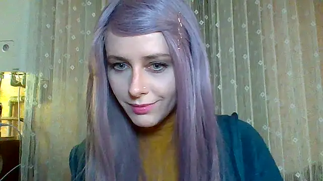 LuminousLady online show from 02.18.25