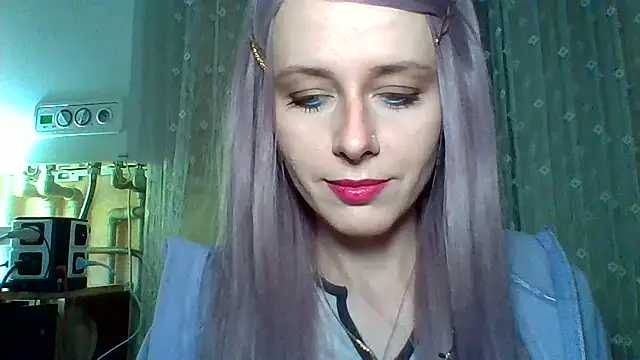 LuminousLady online show from 03.09.25