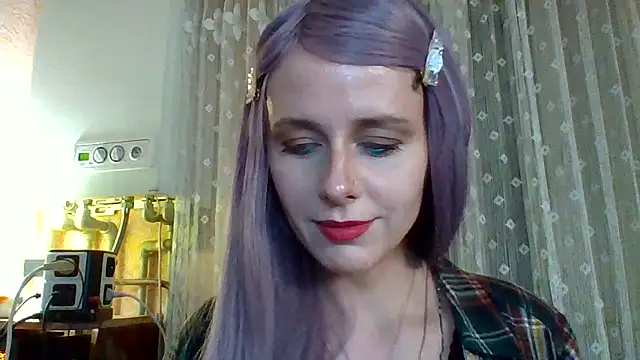 LuminousLady online show from 03.12.25