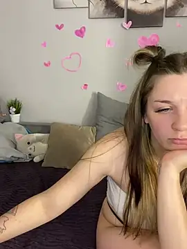 MollyMi0 online show from 02.21.25