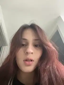 Snapshot of AngelRuby chatting on 10.28.25 AngelRuby online show from 10.28.25