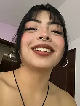 Snapshot of Valu_euphoria chatting on 02.21.25 Valu euphoria online show from 02.21.25