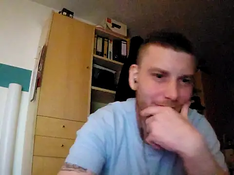 Foxtrott 242 online show from 11.23.25