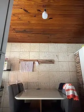 Snapshot of Mineirinho043 chatting on 12.17.25 Mineirinho043 online show from 12.17.25