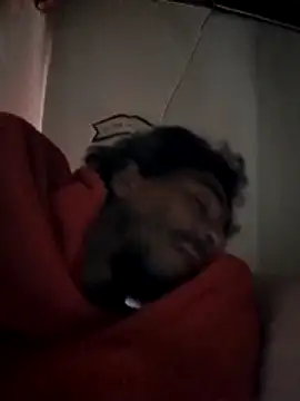 Snapshot of Mineirinho043 chatting on 12.18.25 Mineirinho043 online show from 12.18.25