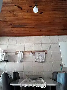 Snapshot of Mineirinho043 chatting on 12.22.25 Mineirinho043 online show from 12.22.25