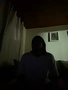 Snapshot of Mineirinho043 chatting on 02.19.26 Mineirinho043 online show from 02.19.26