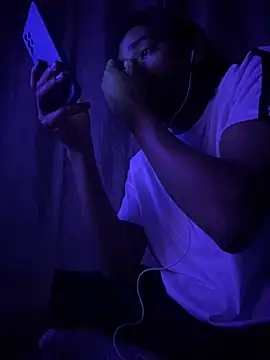 Snapshot of Mineirinho043 chatting on 02.27.26 Mineirinho043 online show from 02.27.26