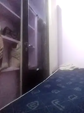 neha007-K online show from 09.18.25