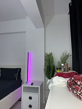 Celine Roxelle online show from 02.15.26