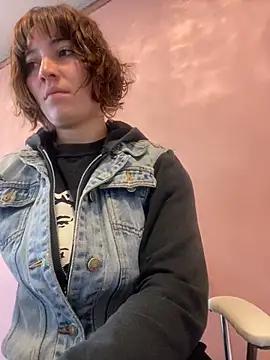 Maggie Geller online show from 03.17.25