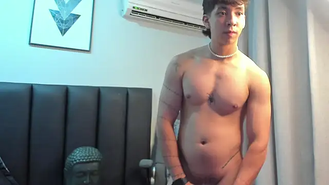 ISAAC CRYSTON online show from 02.13.25