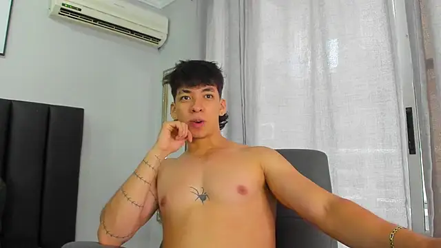 ISAAC CRYSTON online show from 02.19.25