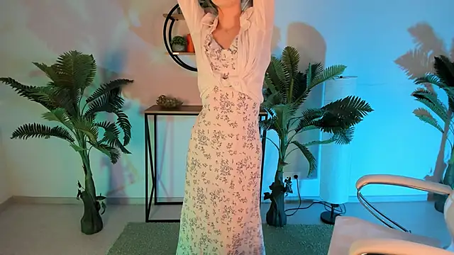 KiraMontoya online show from 03.11.25