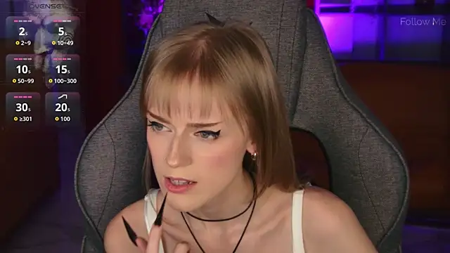 KiraMontoya online show from 04.18.26