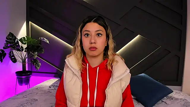 cloe palmer online show from 02.13.25