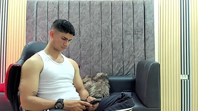 ANDRES STUD online show from 02.06.26