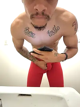 Locdawgg11 online show from 01.06.26