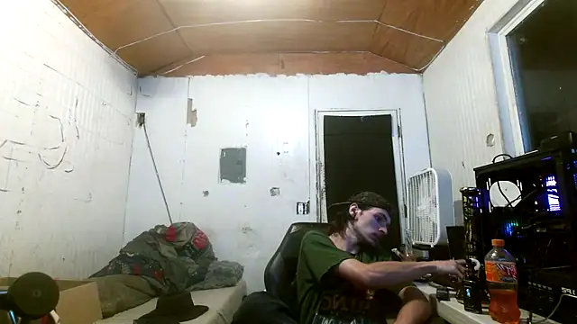 nuttyking2022 online show from 09.29.25