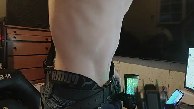 nuttyking2022 online show from 02.08.26