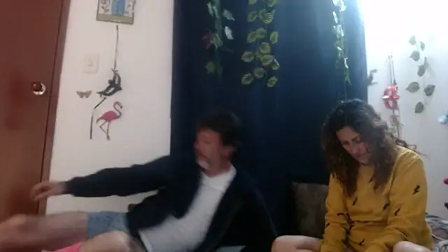 jeans and emma online show from 03.18.25