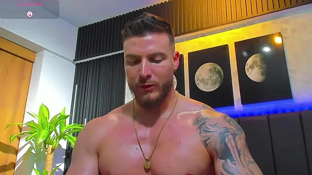 Snapshot of David_blake_ chatting on 02.06.25 David blake online show from 02.06.25