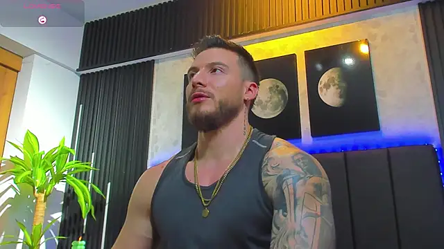 Snapshot of David_blake_ chatting on 02.12.25 David blake online show from 02.12.25