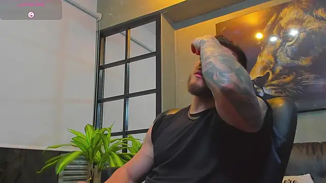 Snapshot of David_blake_ chatting on 09.13.25 David blake online show from 09.13.25