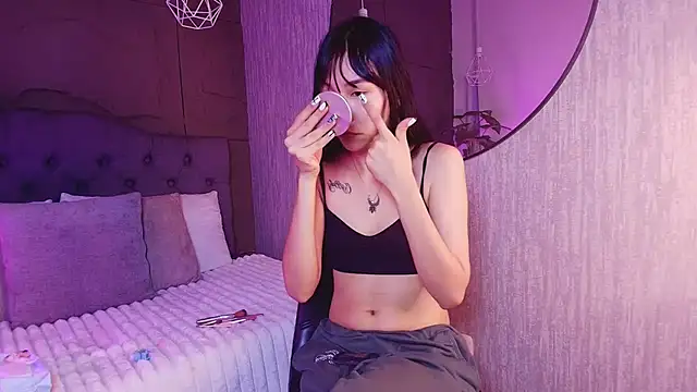 Snapshot of Miaa_Lee7 chatting on 02.13.26 Miaa Lee7 online show from 02.13.26