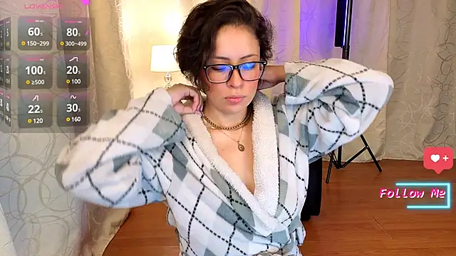 Snapshot of sophia_dumont chatting on 02.23.25 sophia dumont online show from 02.23.25