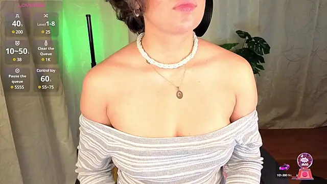 Snapshot of sophia_dumont chatting on 03.14.25 sophia dumont online show from 03.14.25