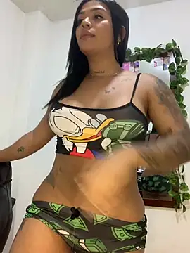 Snapshot of tinalove7 chatting on 03.19.25 tinalove7 online show from 03.19.25