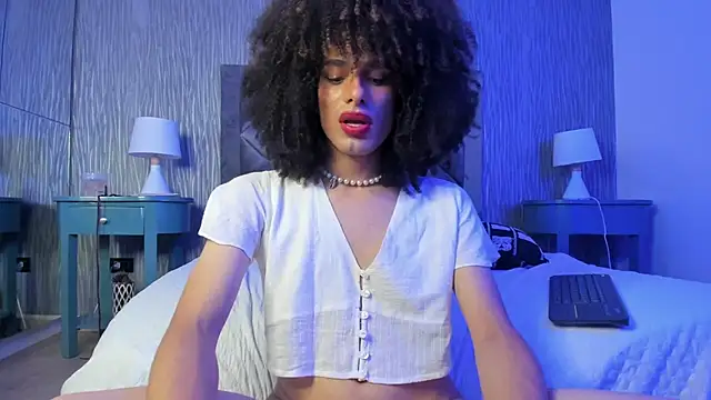 Snapshot of Indigo_star1 chatting on 02.08.25 Indigo star1 online show from 02.08.25