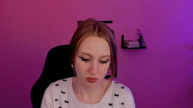 DariaTate online show from 02.21.25