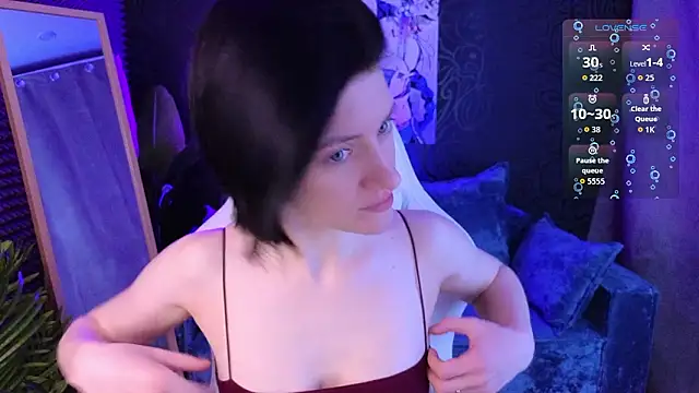 roxy riot  online show from 02.24.26