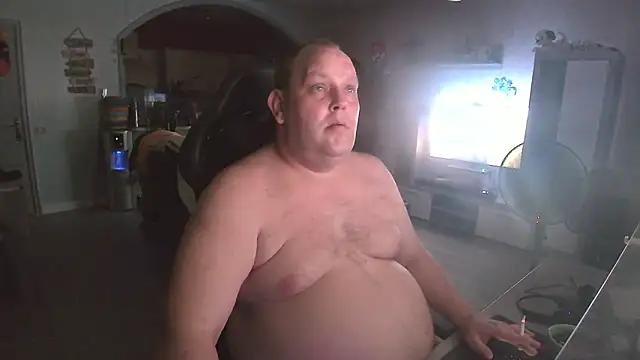 Snapshot of Hotfire-112 chatting on 03.30.26 Hotfire-112 online show from 03.30.26