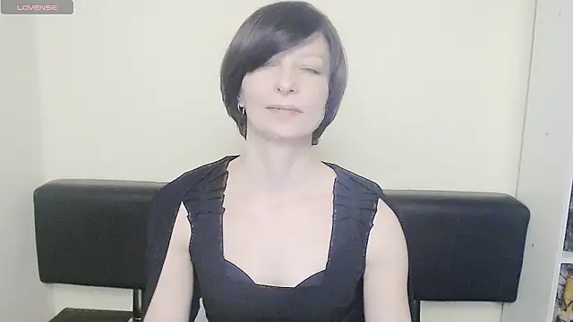  AngeliaFlow  online show from 02.11.25