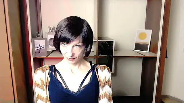  AngeliaFlow  online show from 10.03.25