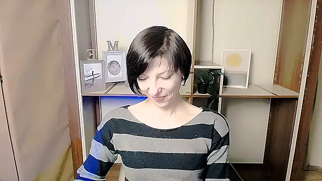  AngeliaFlow  online show from 02.04.26