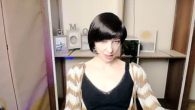  AngeliaFlow  online show from 02.05.26