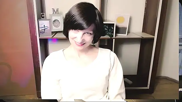  AngeliaFlow  online show from 05.16.26