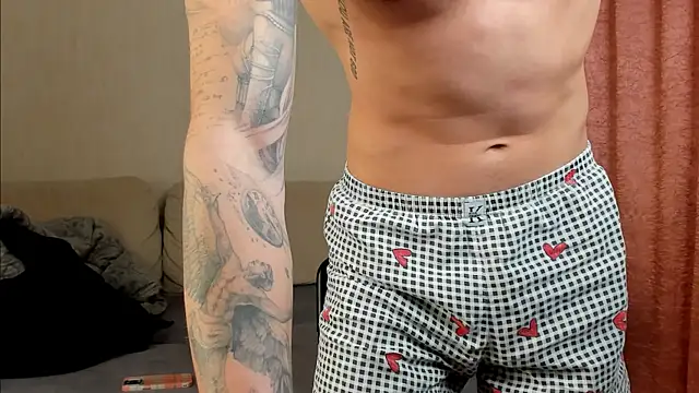 crazybottom99 online show from 04.24.26