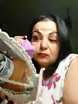 Snapshot of IvettkeXXX chatting on 02.12.25 IvettkeXXX online show from 02.12.25