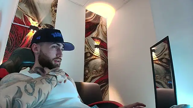 Luke davis01 online show from 12.23.25