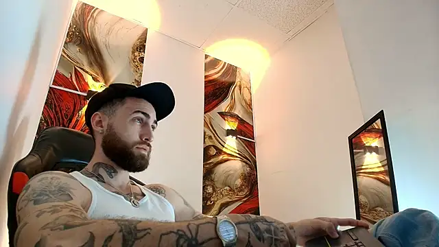 Luke davis01 online show from 04.25.26