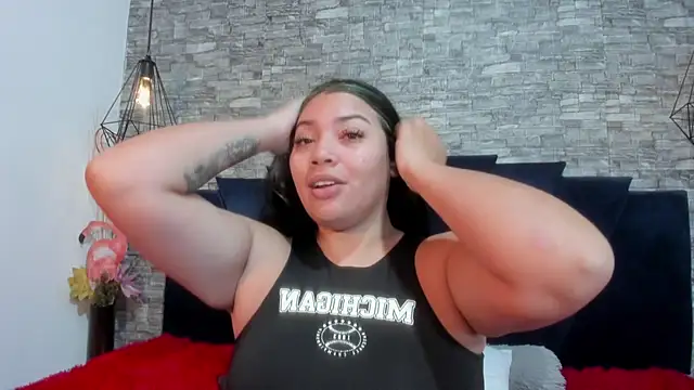 Snapshot of Sophia_Brunett chatting on 02.03.26 Sophia Brunett online show from 02.03.26