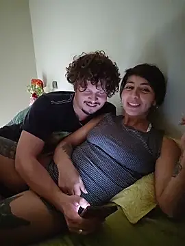 Snapshot of MaiPandora chatting on 02.14.26 MaiPandora online show from 02.14.26