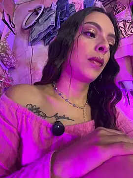 Skye Moore online show from 05.24.26